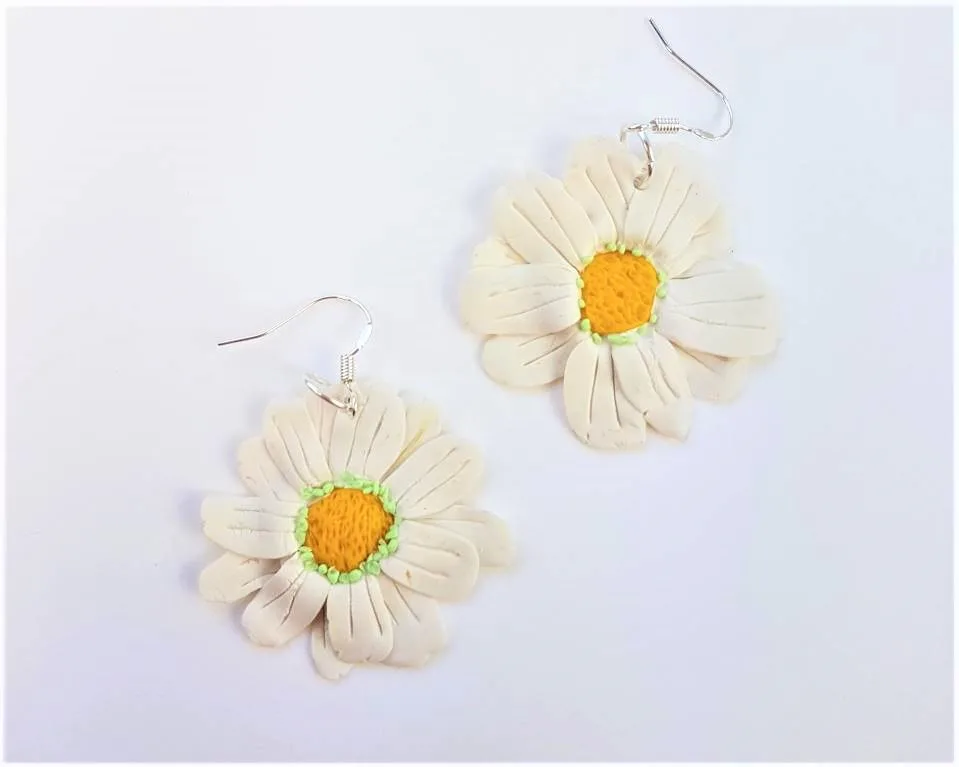 polymer clay daisy earrings