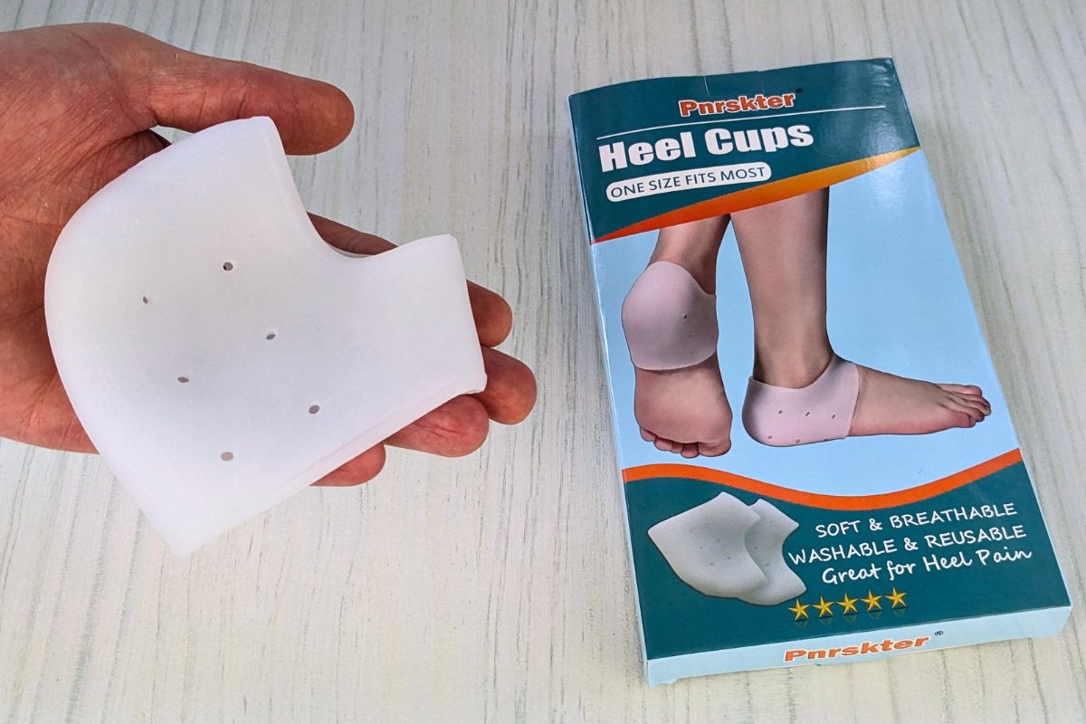 An image showing silicone gel heel cups