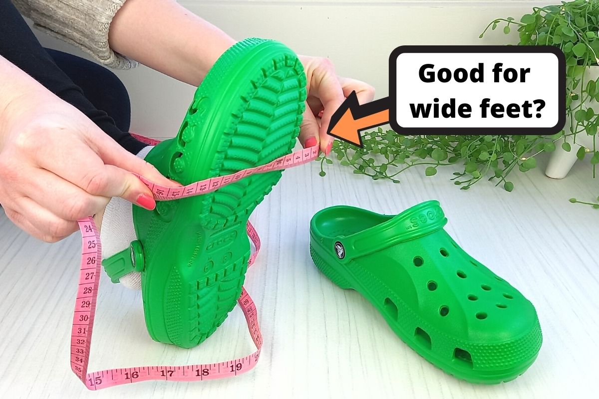 Are Crocs Good For Wide Feet - Do Crocs Run Big