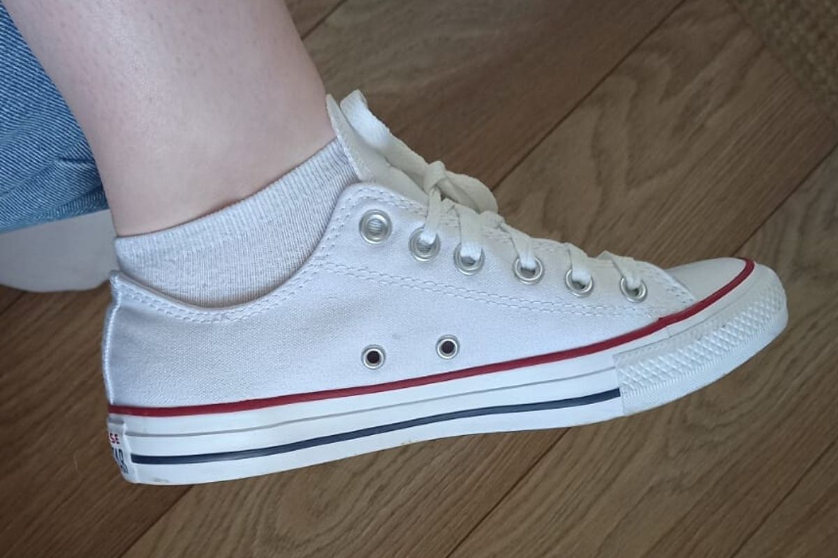 Are Converse Comfortable? A 30 Day Review & FAQs - Wearably Weird
