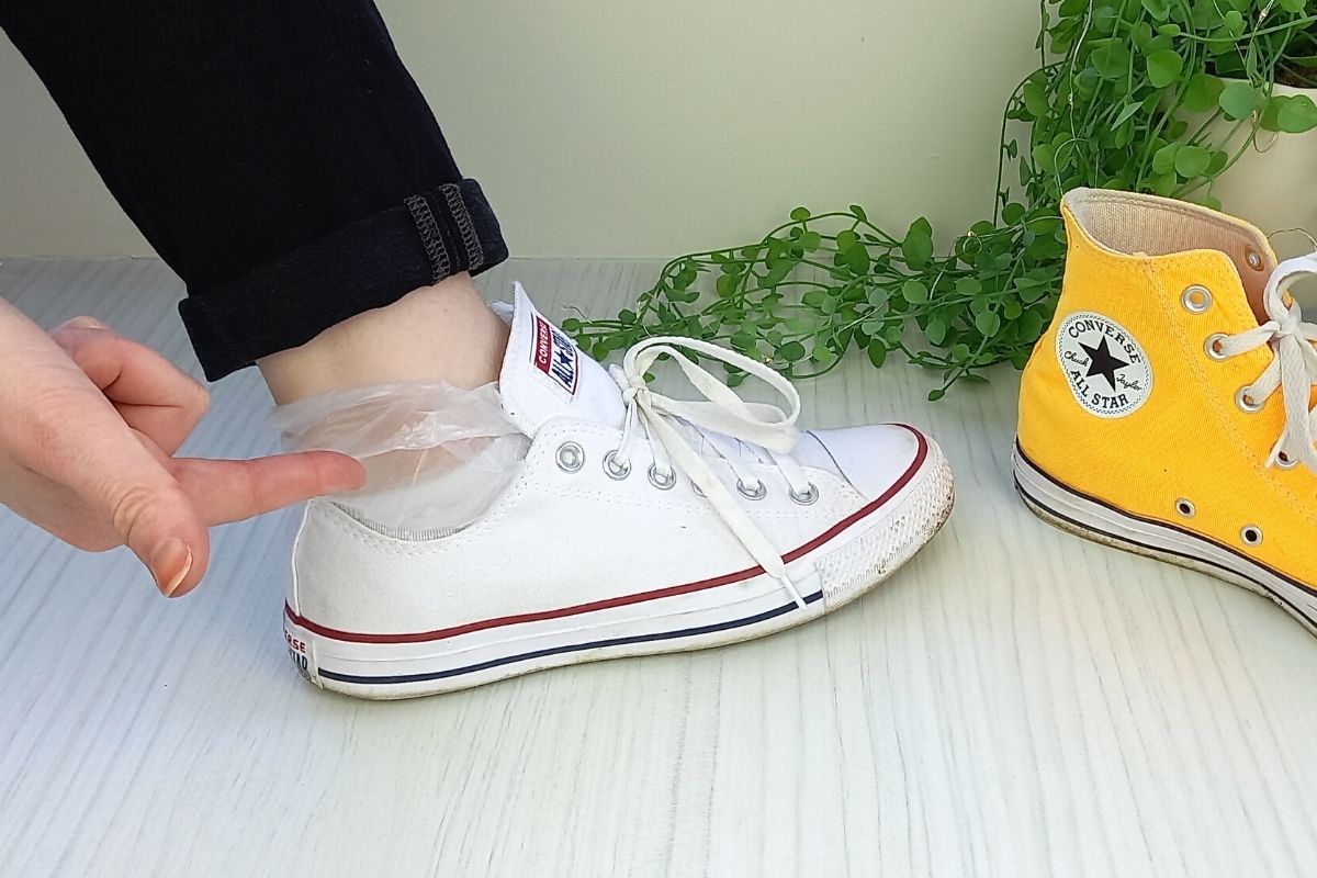 Low Top Converse blister prevention