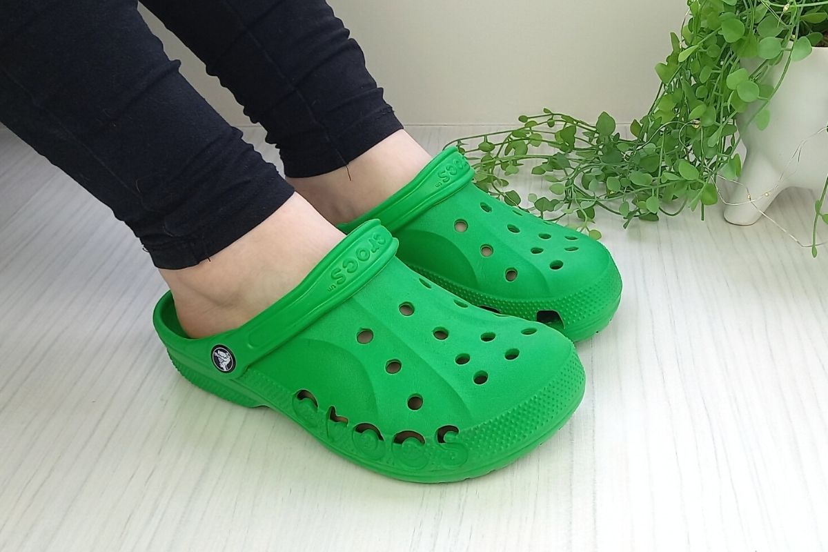 Crocs History Guide FAQs Facts And Timeline Wearably Weird