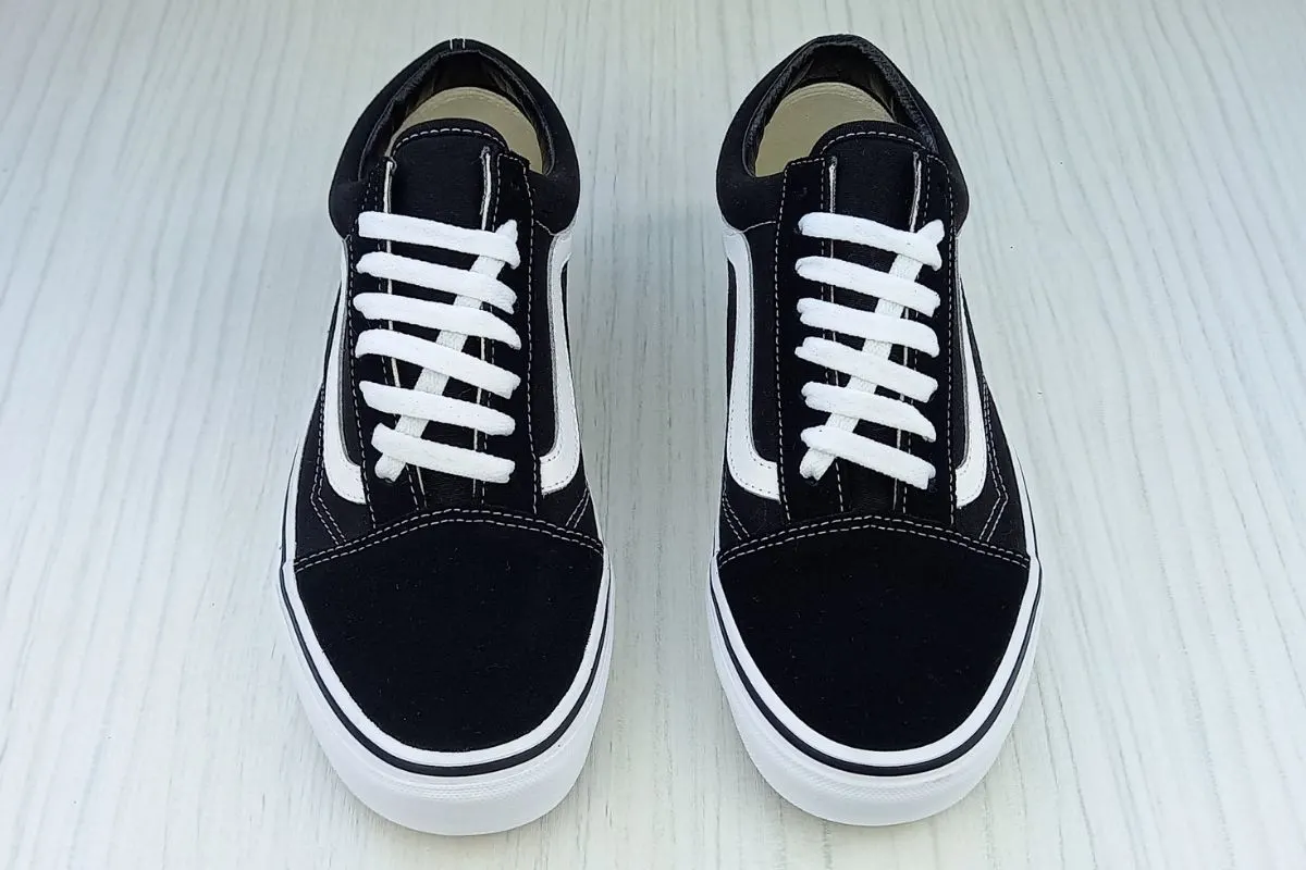 How to Lightning Lace Vans