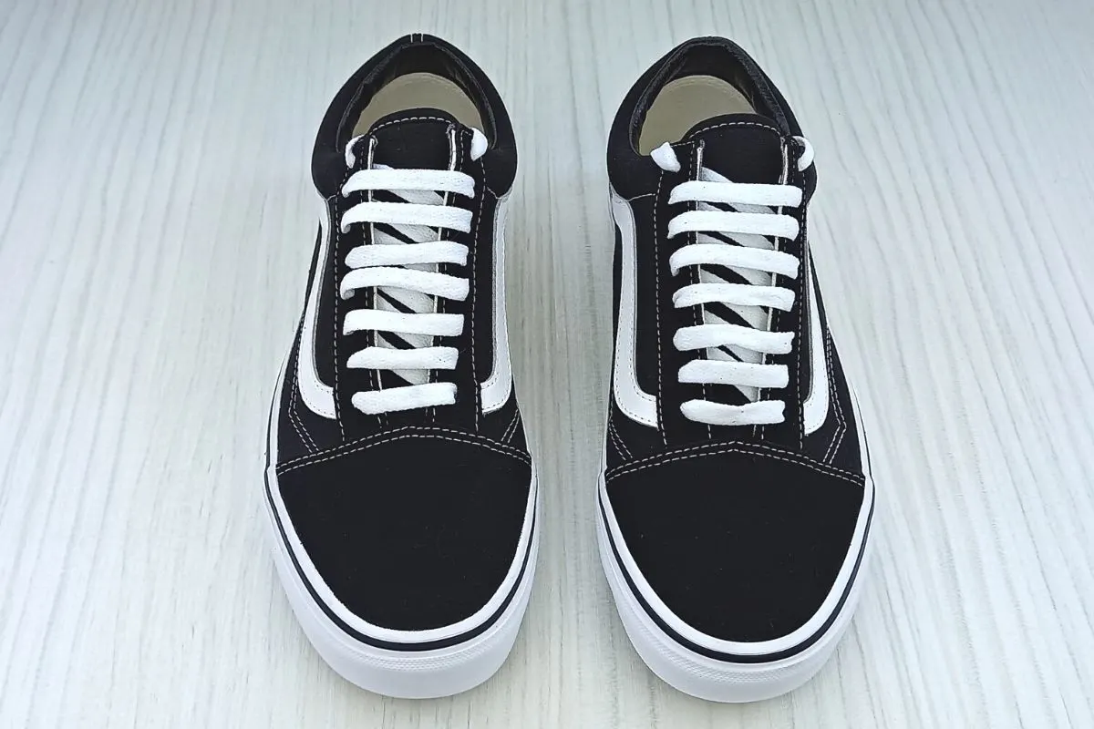 How to Sawtooth Lace Vans