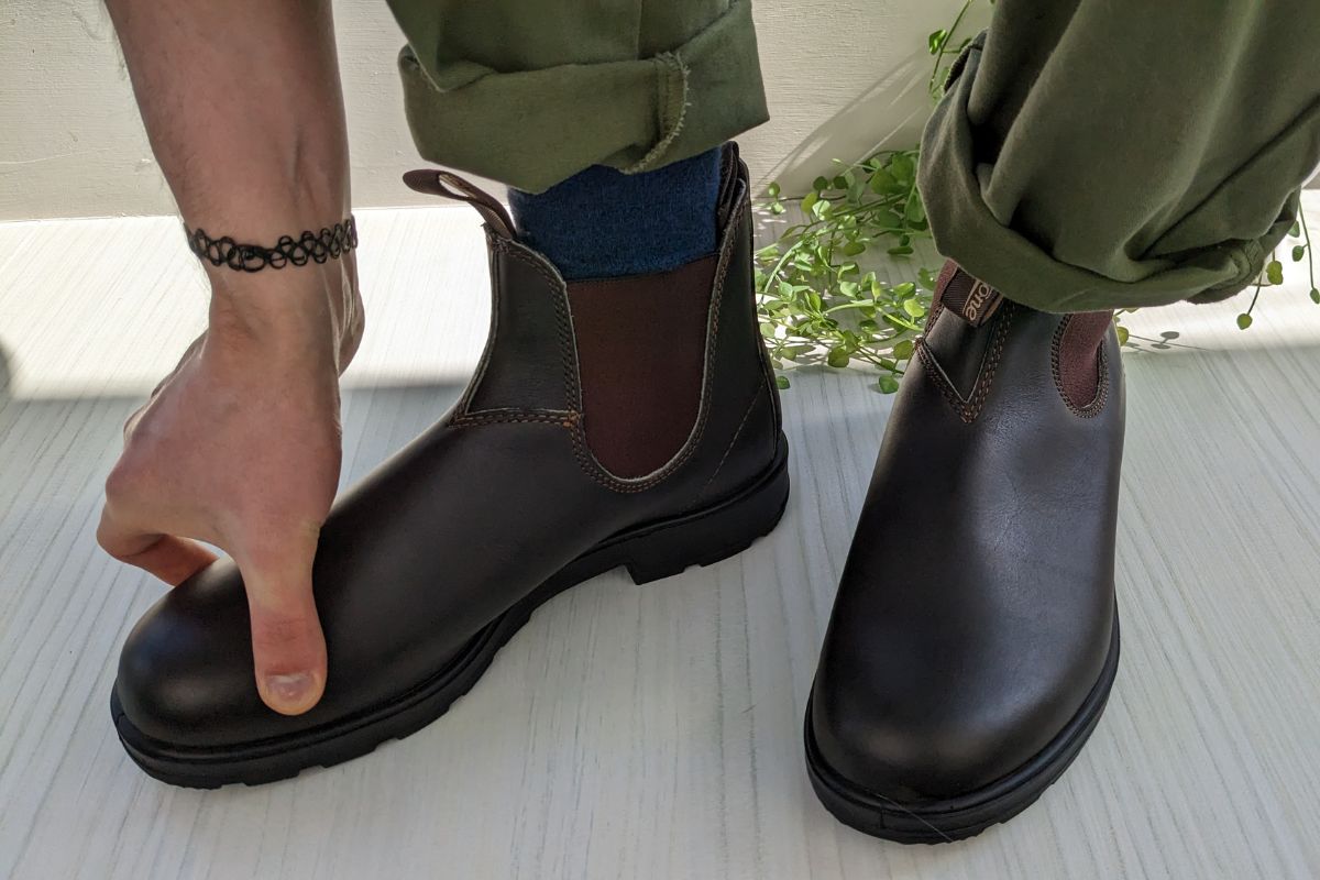 Are Blundstones Good For Wide feet 